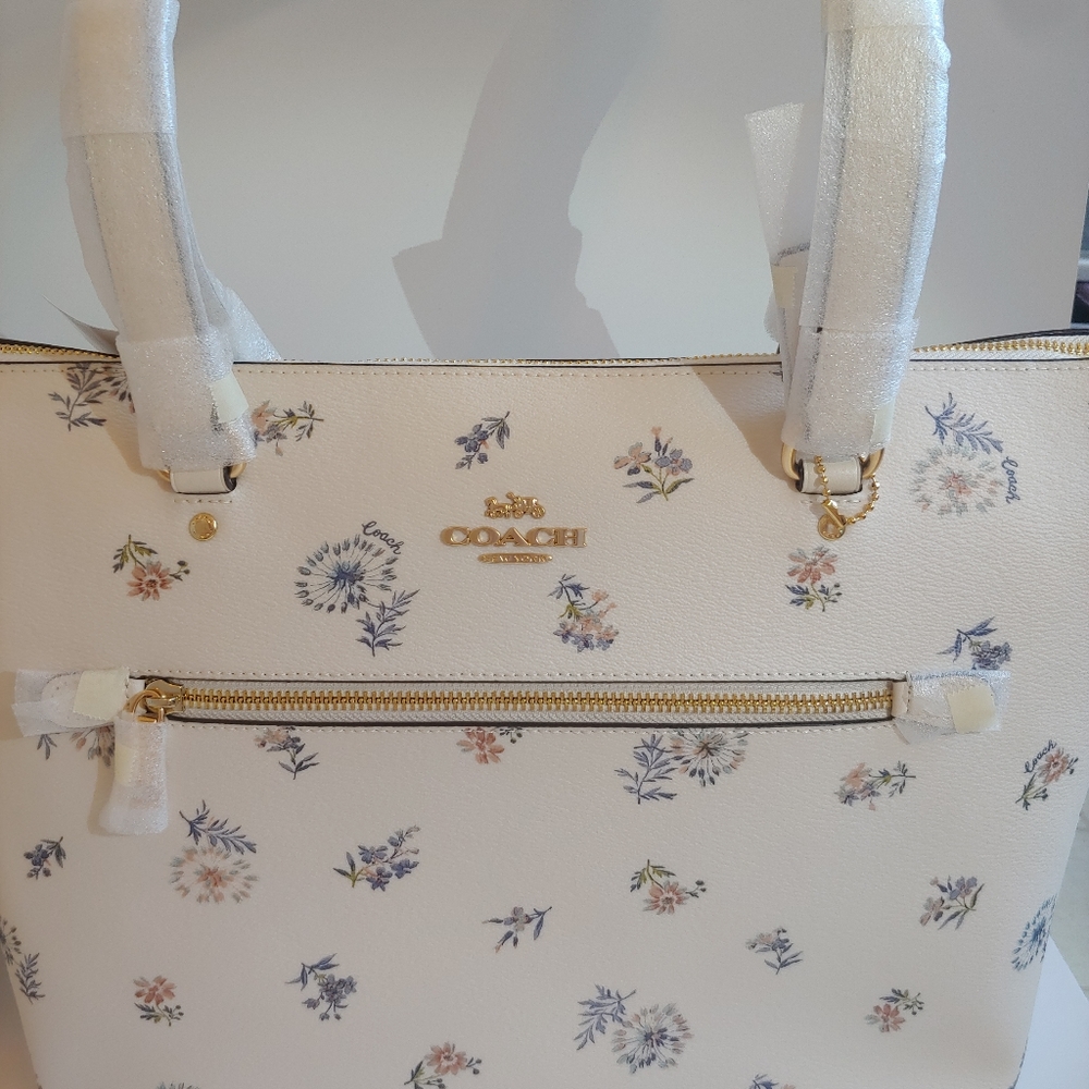 Coach Dandelion Floral Print Gallery Tote Im/Chalk - Picture 9 of 9